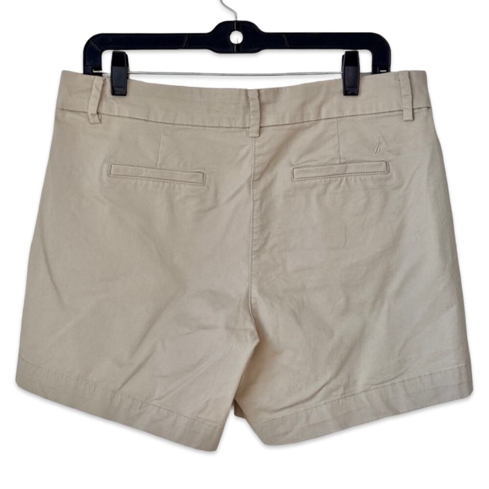 Nautica Tan Khaki Beige 5-Inch Inseam Classic Chino Shorts Women's Size 8 - Picture 8 of 10